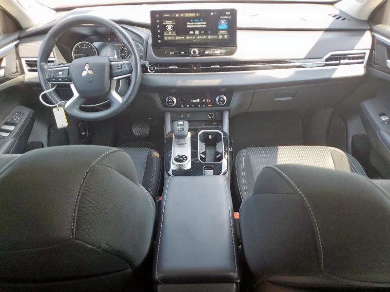 JA4J3UA81SZ022816 - 2025 MITSUBISHI OUTLANDER ES RED photo 8