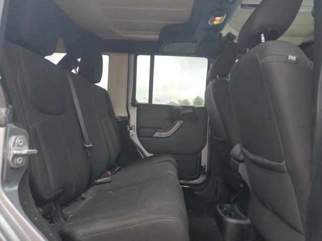 1C4HJWDG5GL260025 - 2016 JEEP WRANGLER U SPORT Argent photo 10