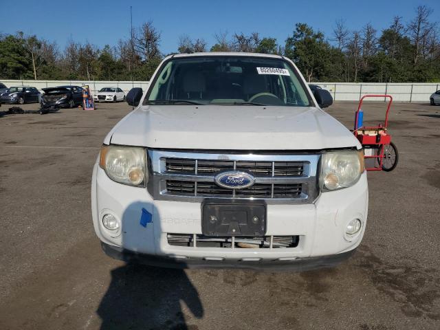 1FMCU9DG7CKC69744 - 2012 FORD ESCAPE XLT 白色 照片 5