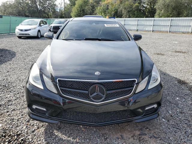 WDDKJ7CBXAF008705 - 2010 MERCEDES-BENZ E 550 BLACK photo 5