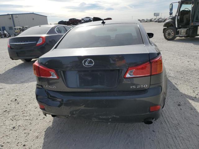 JTHBK262292085270 - 2009 LEXUS IS 250 GRAY photo 6