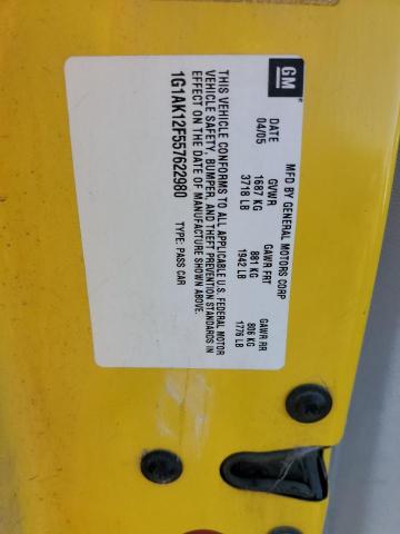 1G1AK12F557622980 - 2005 CHEVROLET COBALT YELLOW photo 12