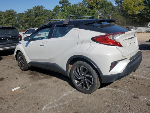 NMTKHMBX4NR145810 - 2022 TOYOTA C-HR XLE 白色 照片 2