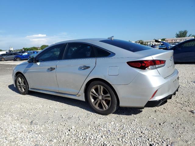 5NPE34AF8JH681357 - 2018 HYUNDAI SONATA SPORT 银色 照片 2