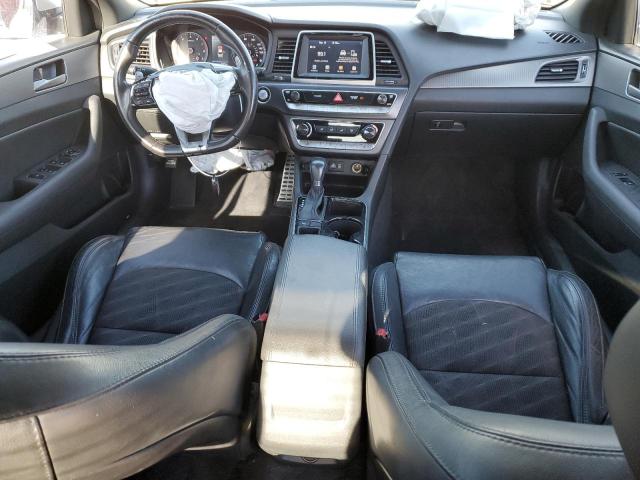 5NPE34AF8JH681357 - 2018 HYUNDAI SONATA SPORT 银色 照片 8