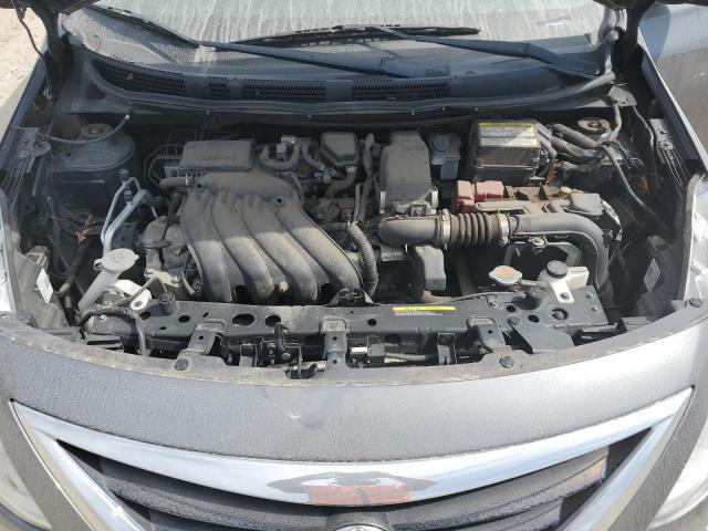 3N1CN7AP5KL833112 - 2019 NISSAN VERSA S 灰色 照片 11