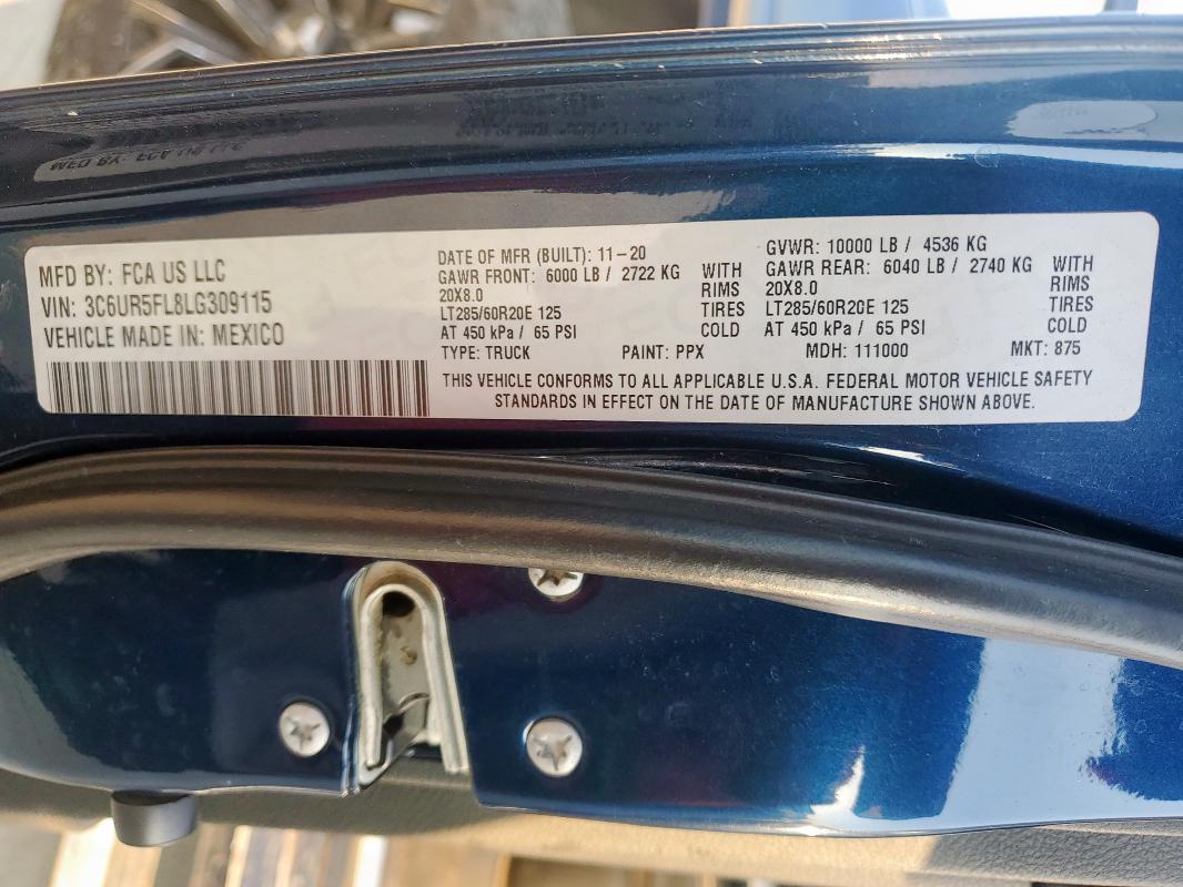 3C6UR5FL8LG309115 - 2020 RAM 2500 LARAMIE BLUE photo 13