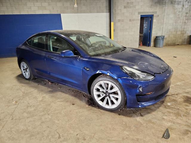 5YJ3E1EA3NF190245 - 2022 TESLA MODEL 3 BLUE photo 4