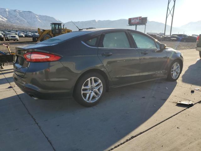 3FA6P0H70FR114568 - 2015 FORD FUSION SE GREEN photo 3