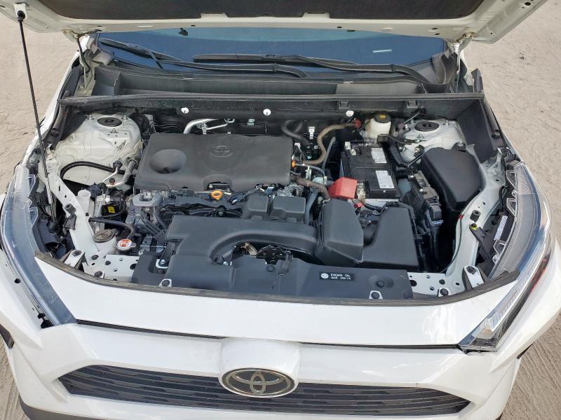 2T3W1RFVXSC309697 - 2025 TOYOTA RAV4 XLE WHITE photo 12