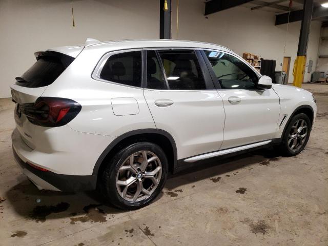 5UX53DP08N9M83619 - 2022 BMW X3 XDRIVE30I WHITE photo 3