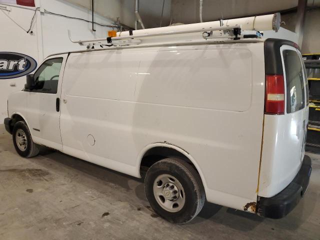 1GCGG25V561172456 - 2006 CHEVROLET EXPRESS G2 WHITE photo 2