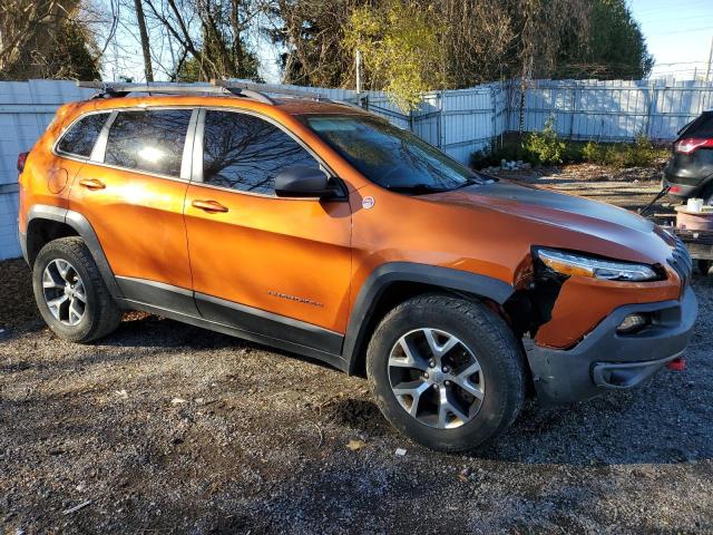 1C4PJMBB4GW325226 - 2016 JEEP CHEROKEE TRAILHAWK Նարնջագույն լուսանկար 4