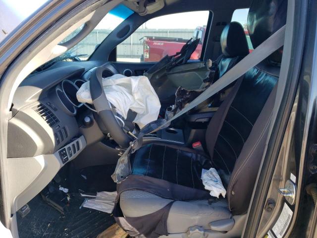 3TMJU4GN1CM128461 - 2012 TOYOTA TACOMA DOUBLE CAB PRERUNNER GRAY photo 7