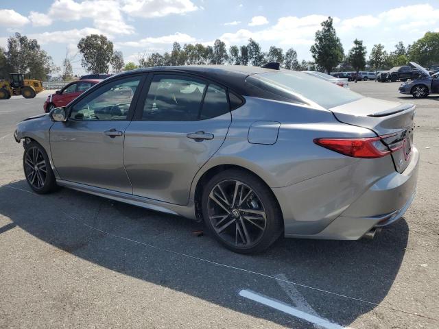 4T1DBADK9SU508472 - 2025 TOYOTA CAMRY XSE 灰色 照片 2