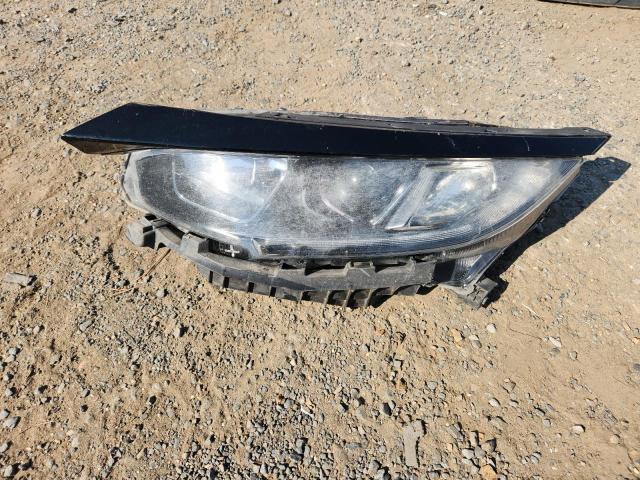 19XFC1F39KE006947 - 2019 HONDA CIVIC EX WHITE photo 12