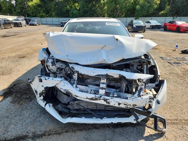 19XFC1F39KE006947 - 2019 HONDA CIVIC EX WHITE photo 5