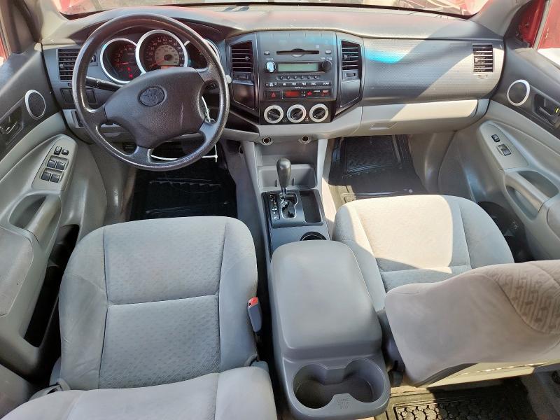 3TMJU62NX8M068402 - 2008 TOYOTA TACOMA DOUBLE CAB PRERUNNER RED photo 8