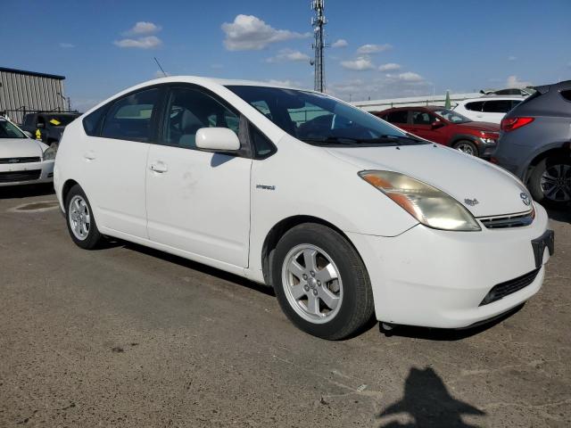 JTDKB20UX63176059 - 2006 TOYOTA PRIUS WHITE photo 4