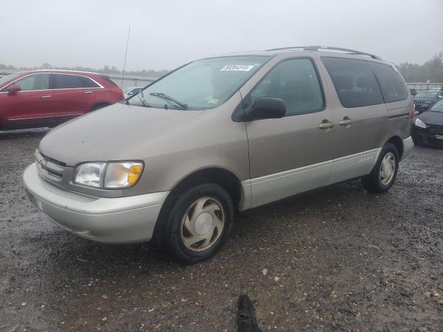 1999 TOYOTA SIENNA LE, 