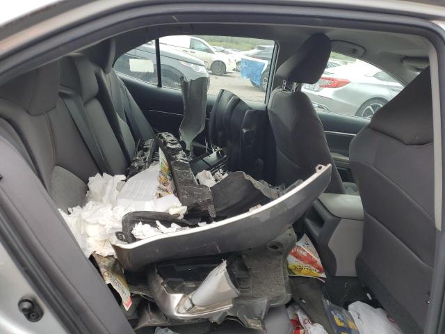 4T1L11AK5LU919906 - 2020 TOYOTA CAMRY LE ვერცხლისფერი ფოტო 10