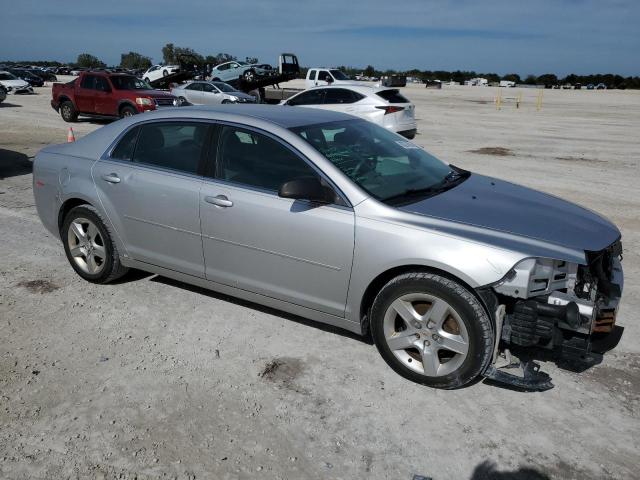 1G1ZB5E06CF153242 - 2012 CHEVROLET MALIBU LS SILVER photo 4