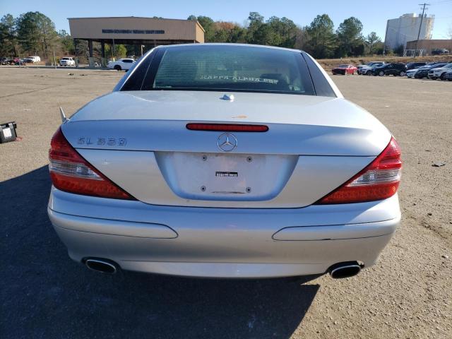 WDBSK71F07F118845 - 2007 MERCEDES-BENZ SL 550 SILVER photo 6