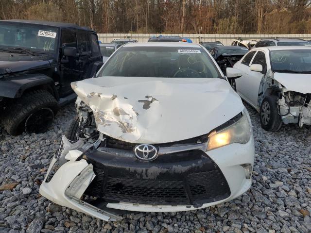 4T1BF1FKXGU538726 - 2016 TOYOTA CAMRY LE WHITE photo 5