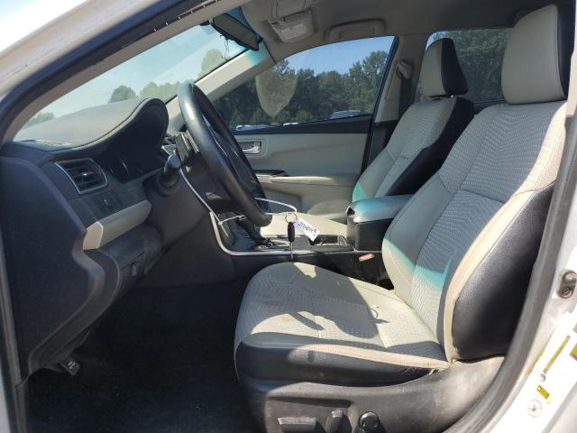 4T1BF1FK6FU497817 - 2015 TOYOTA CAMRY LE WHITE photo 7