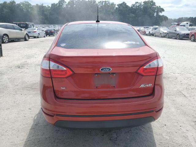3FADP4BJ6JM145493 - 2018 FORD FIESTA SE Rot Foto 6