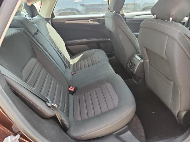 3FA6P0HD1KR230006 - 2019 FORD FUSION SE Bordo foto 10