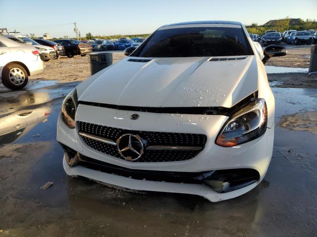 WDDPK3JA1KF157530 - 2019 MERCEDES-BENZ SLC 300 WHITE photo 5