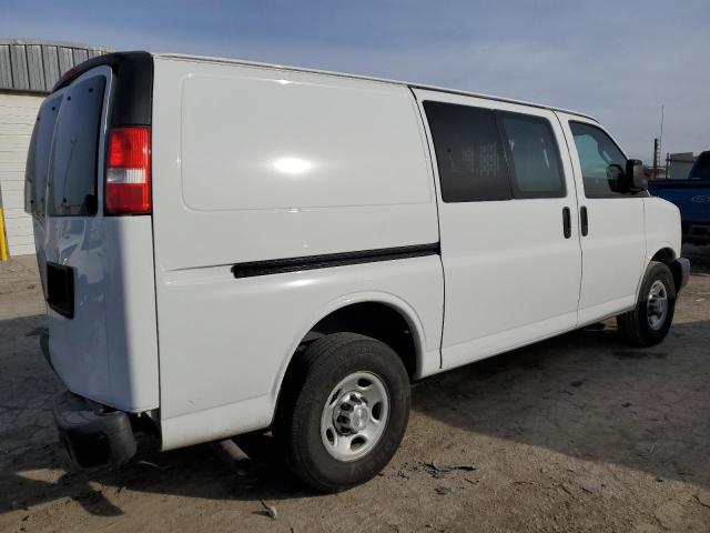 1GCWGAFF8H1188358 - 2017 CHEVROLET EXPRESS G2 WHITE photo 3