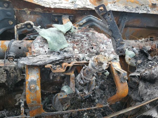 5XYPG4A52HG237381 - 2017 KIA SORENTO LX BURN photo 9