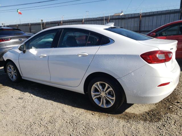 1G1BE5SM5K7111637 - 2019 CHEVROLET CRUZE LT WHITE photo 2