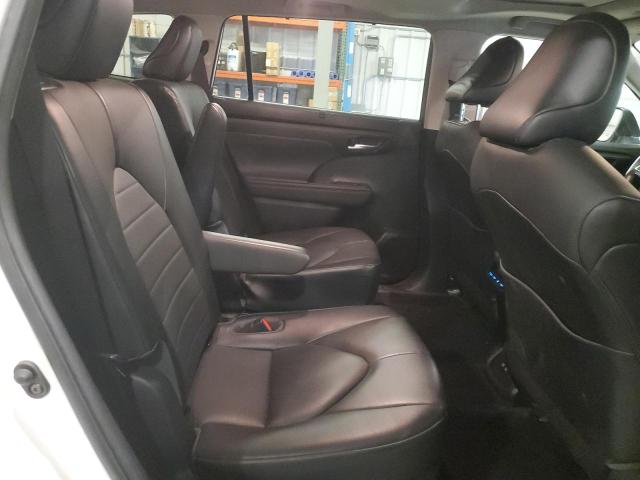 5TDGZRBH6MS076093 - 2021 TOYOTA HIGHLANDER XLE თეთრი ფოტო 11