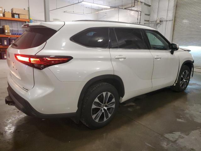 5TDGZRBH6MS076093 - 2021 TOYOTA HIGHLANDER XLE თეთრი ფოტო 3