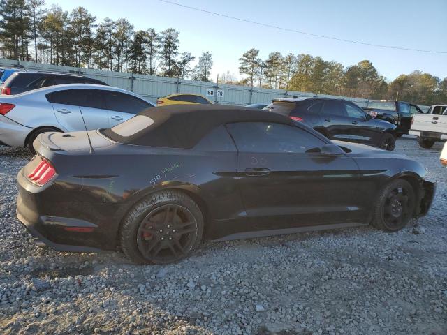 1FATP8UH5J5109734 - 2018 FORD MUSTANG BLACK photo 3