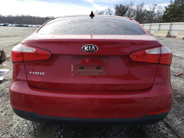 KNAFK4A64G5612436 - 2016 KIA FORTE LX RED photo 6