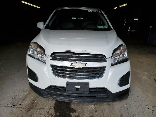 KL7CJKSB8FB183209 - 2015 CHEVROLET TRAX LS WHITE photo 5