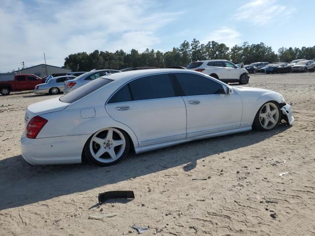 WDDNG8GB8AA334222 - 2010 MERCEDES-BENZ S 550 4MATIC WHITE photo 3