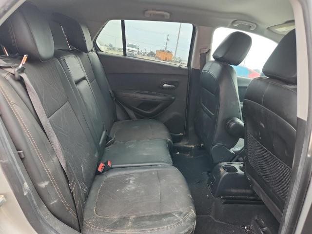 KL7CJLSB9KB955944 - 2019 CHEVROLET TRAX 1LT Srebrny zdjęcie 11
