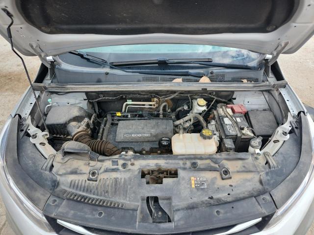 KL7CJLSB9KB955944 - 2019 CHEVROLET TRAX 1LT Srebrny zdjęcie 12