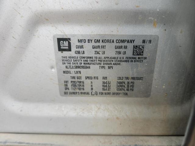 KL7CJLSB9KB955944 - 2019 CHEVROLET TRAX 1LT Srebrny zdjęcie 14