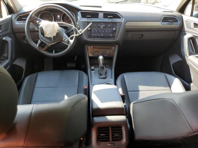 3VV3B7AX6KM131933 - 2019 VOLKSWAGEN TIGUAN SE BLUE photo 8