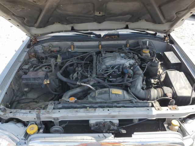 JN8AR07S0YW405922 - 2000 NISSAN PATHFINDER LE 银色 照片 12