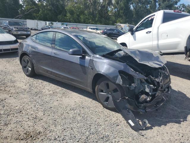 5YJ3E1EB4NF205750 - 2022 TESLA MODEL 3 Сірий фото 4