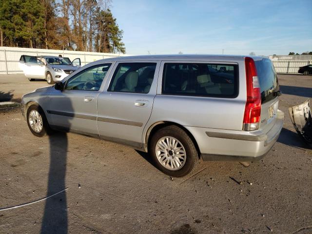 YV1SW61TX42376499 - 2004 VOLVO V70 SILVER photo 2