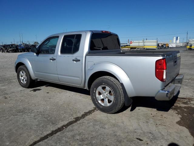 1N6AD0EV7AC428173 - 2010 NISSAN FRONTIER CREW CAB SE SILVER photo 2