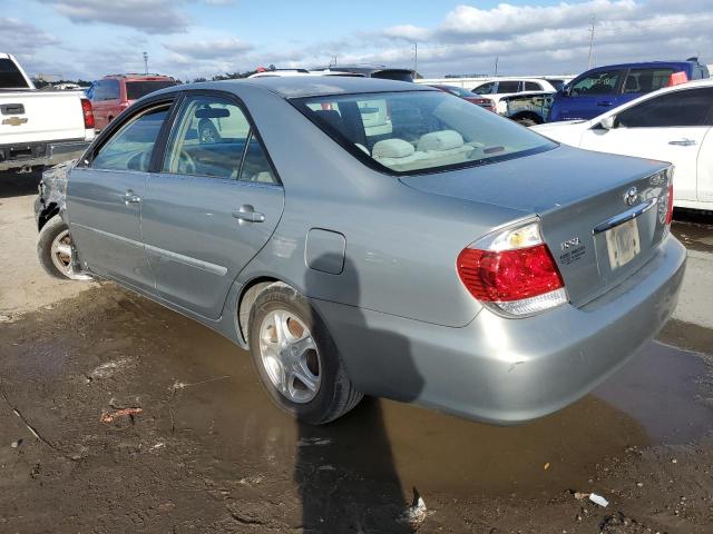 4T1BE32K95U567734 - 2005 TOYOTA CAMRY LE SILVER photo 2